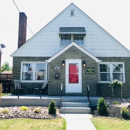 The Little Italy Of Niagara Falls Bed & Breakfast Eksteriør bilde