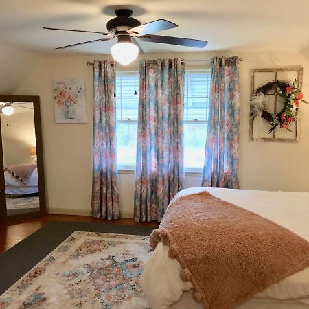 The Little Italy Of Niagara Falls Bed & Breakfast Eksteriør bilde