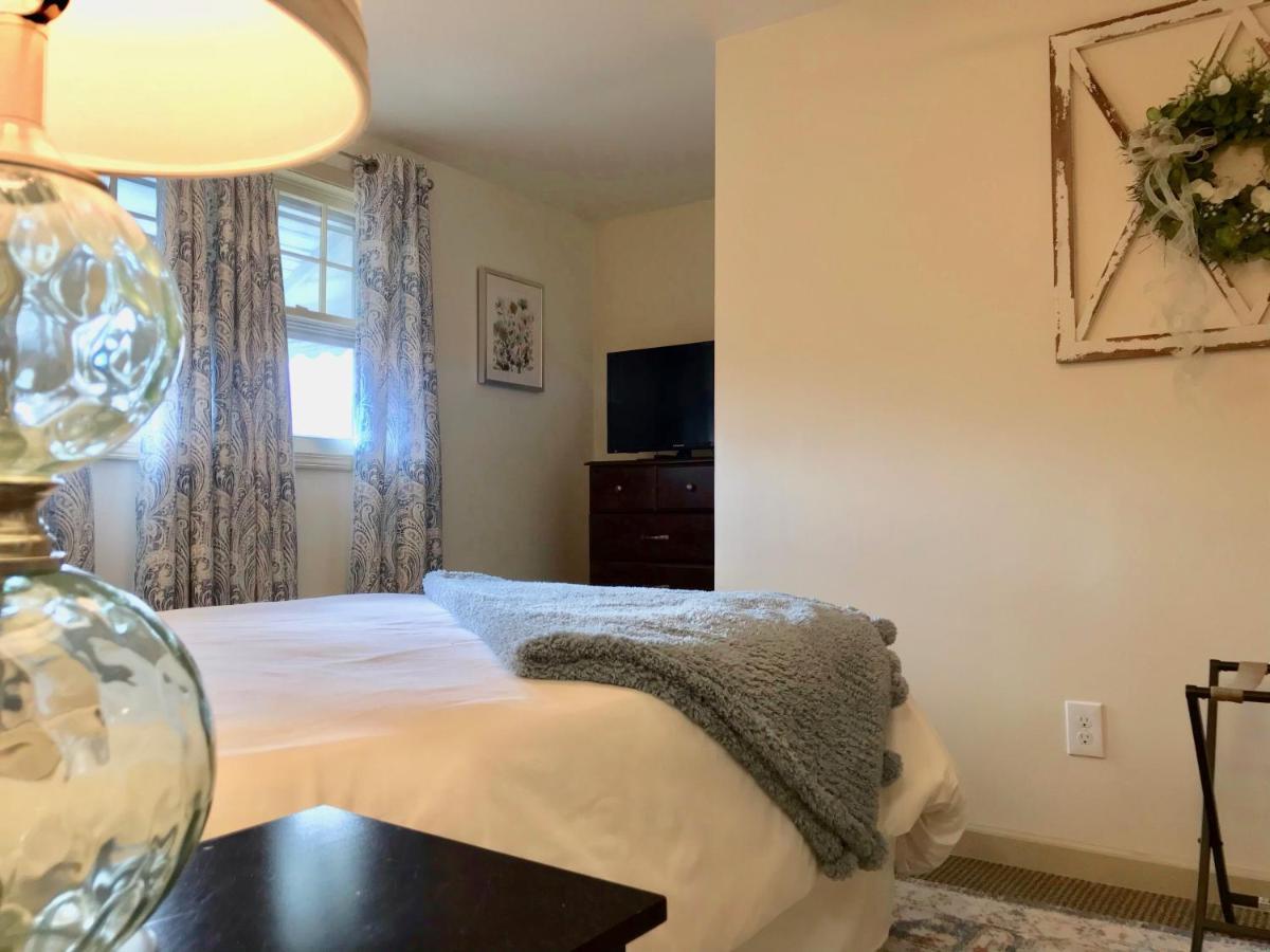 The Little Italy Of Niagara Falls Bed & Breakfast Eksteriør bilde