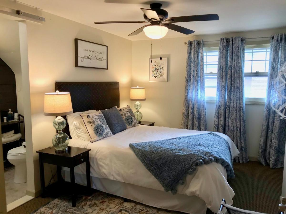 The Little Italy Of Niagara Falls Bed & Breakfast Eksteriør bilde